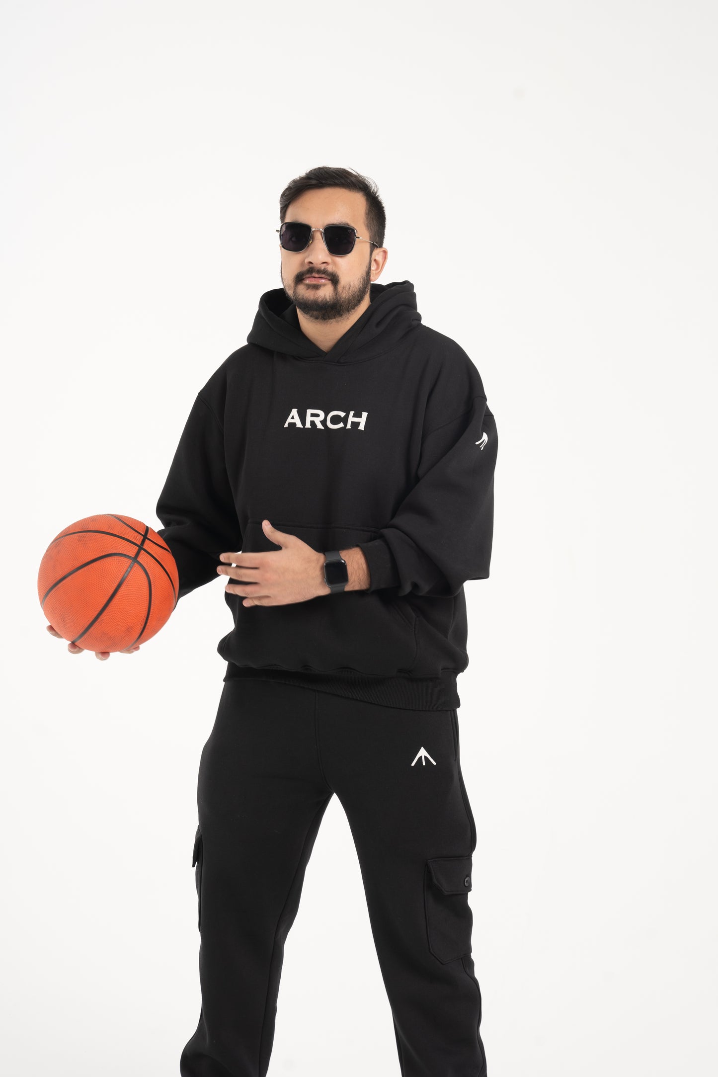 Arch Basic Black Sweatpants