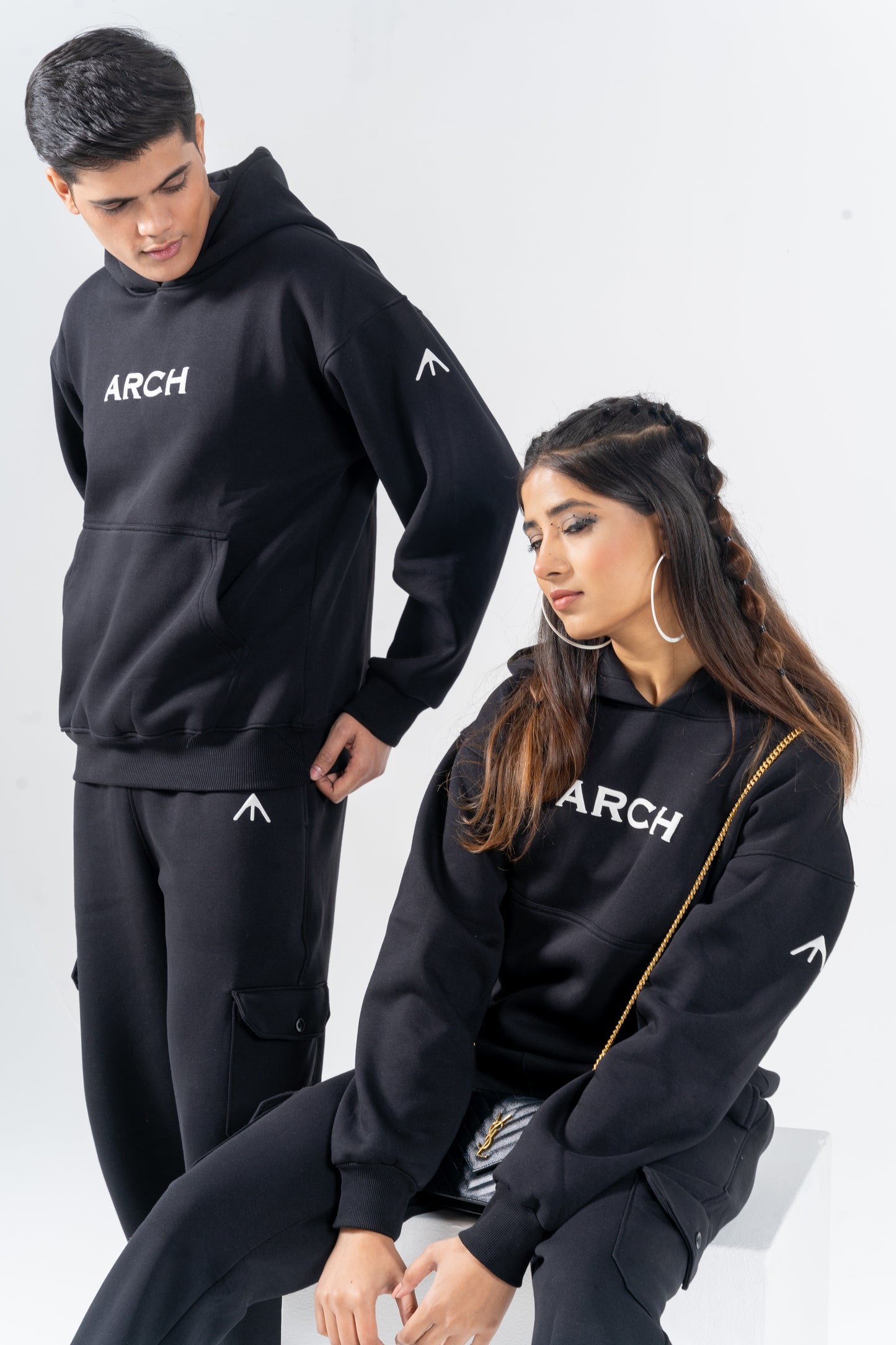 Arch Basic Black Sweatpants