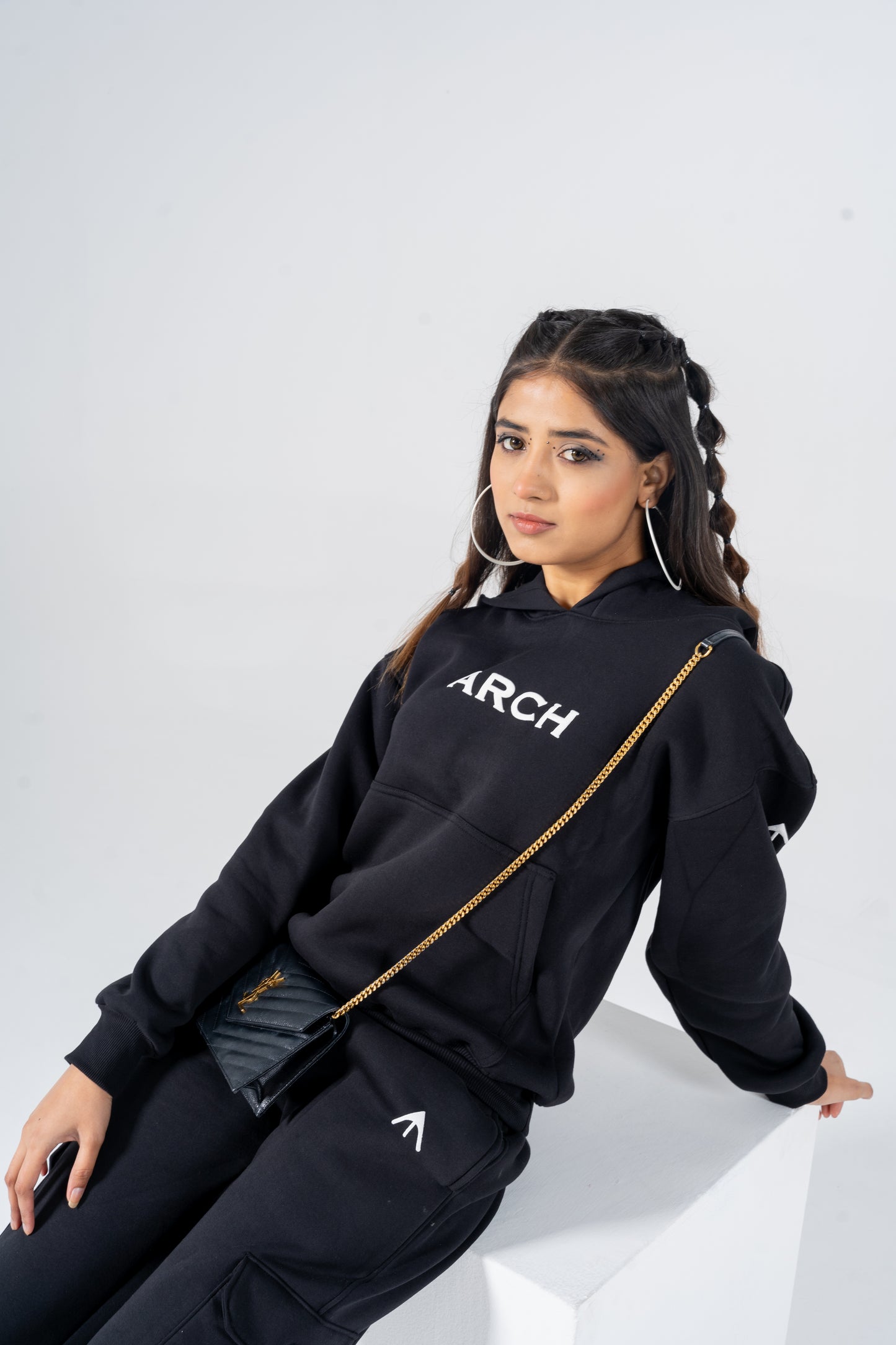 Arch Basic Black Oversized Hoodie